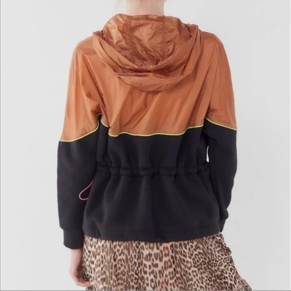 Urban Outfitters Black and Brown Colorblock Pullover Jacket SZ MED - Picture 3 of 6